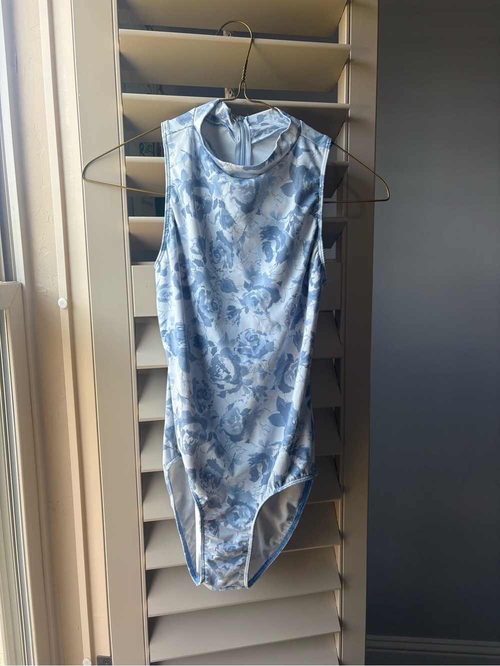 Elevé Dance Leotard Blue and White Size Adult Small